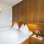 Grafenstein 3*