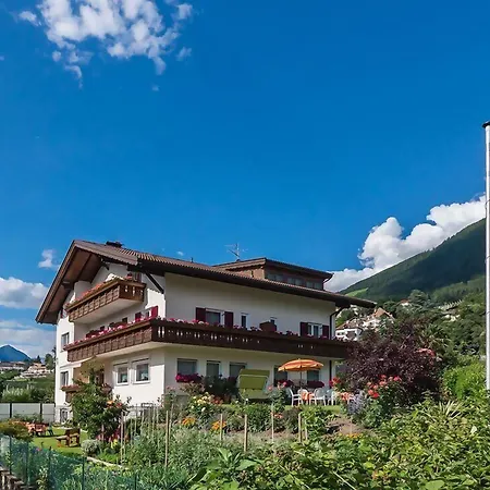 Guesthouse Pension Grafenstein 3* Μεράνο