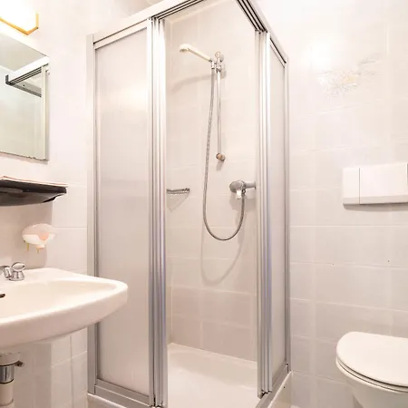 Guesthouse Pension Grafenstein Merano