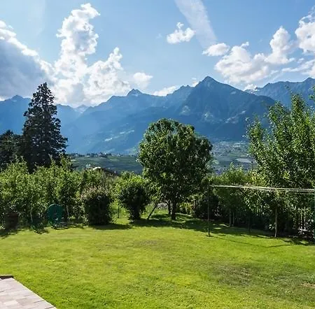 Guesthouse Pension Grafenstein Hotel